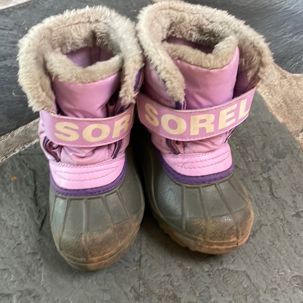 Kids Sorel Snow Boots, 9T